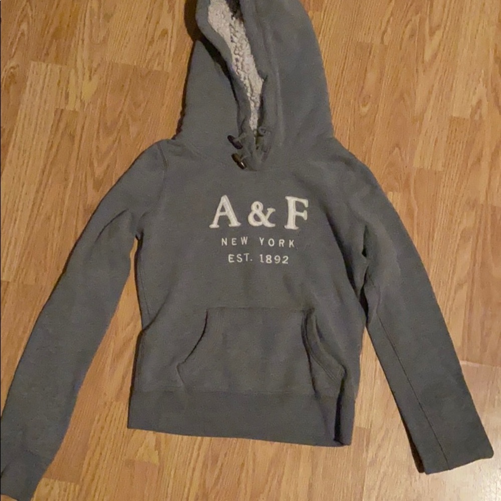 In great condition! Just purchased too small.